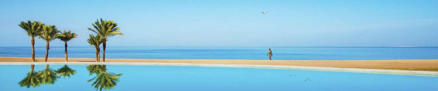 5BR Villa with sea view for sale Jamaran